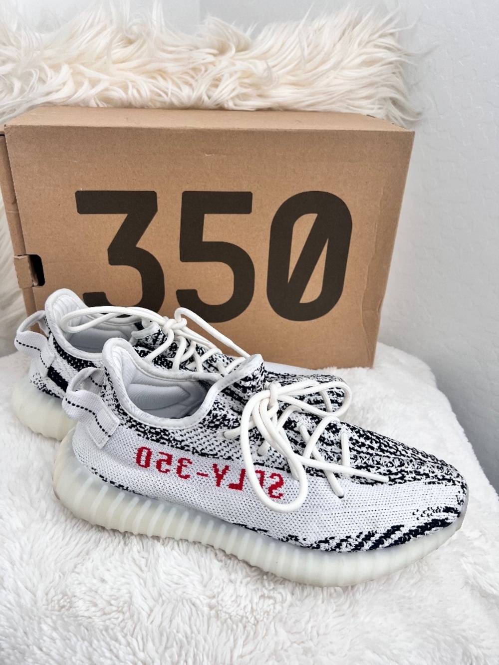 Yeezy Boosts 350 V2 Women’s